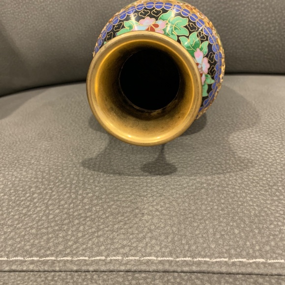 Vintage Cloisonné Floral Vase 8” H and 2 1/2” Rim to Rim - Picture 4 of 7
